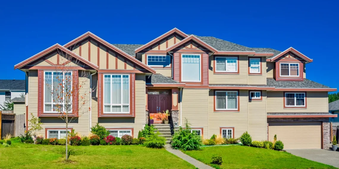 View of House from Streer