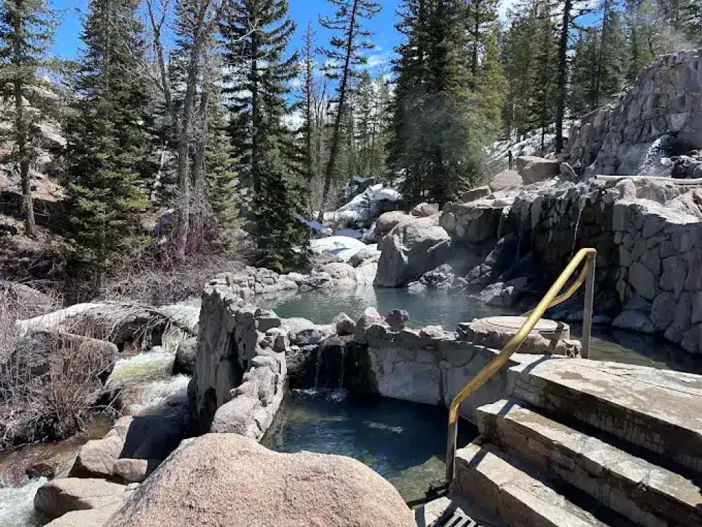 Strawberry Park Hot Springs
